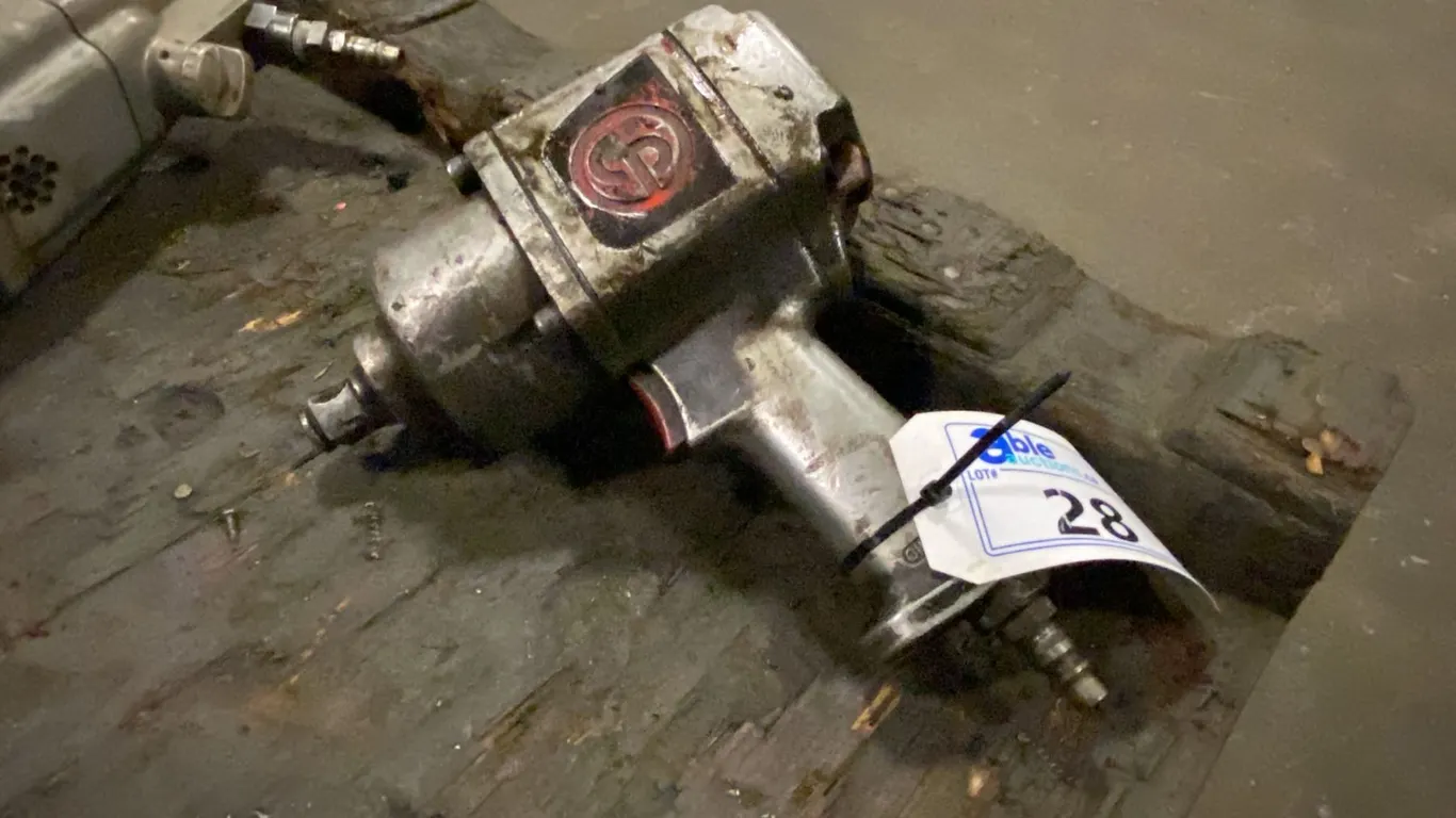 CHICAGO PNEUMATIC 3/4" IMPACT WRENCH