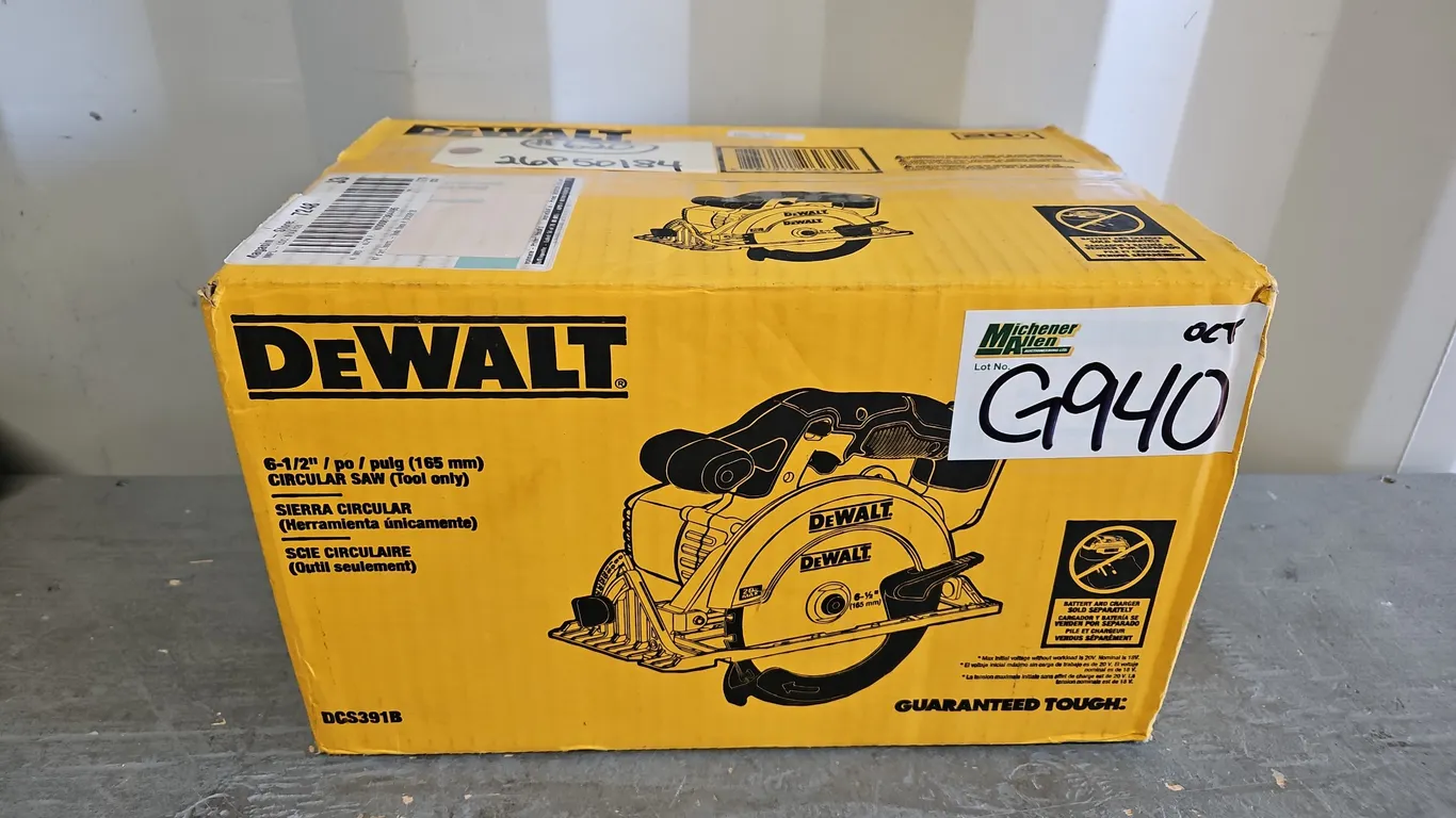 Dewalt DCS391 6-1/2in 20V Circular Saw - Qty 1 *No Battery*