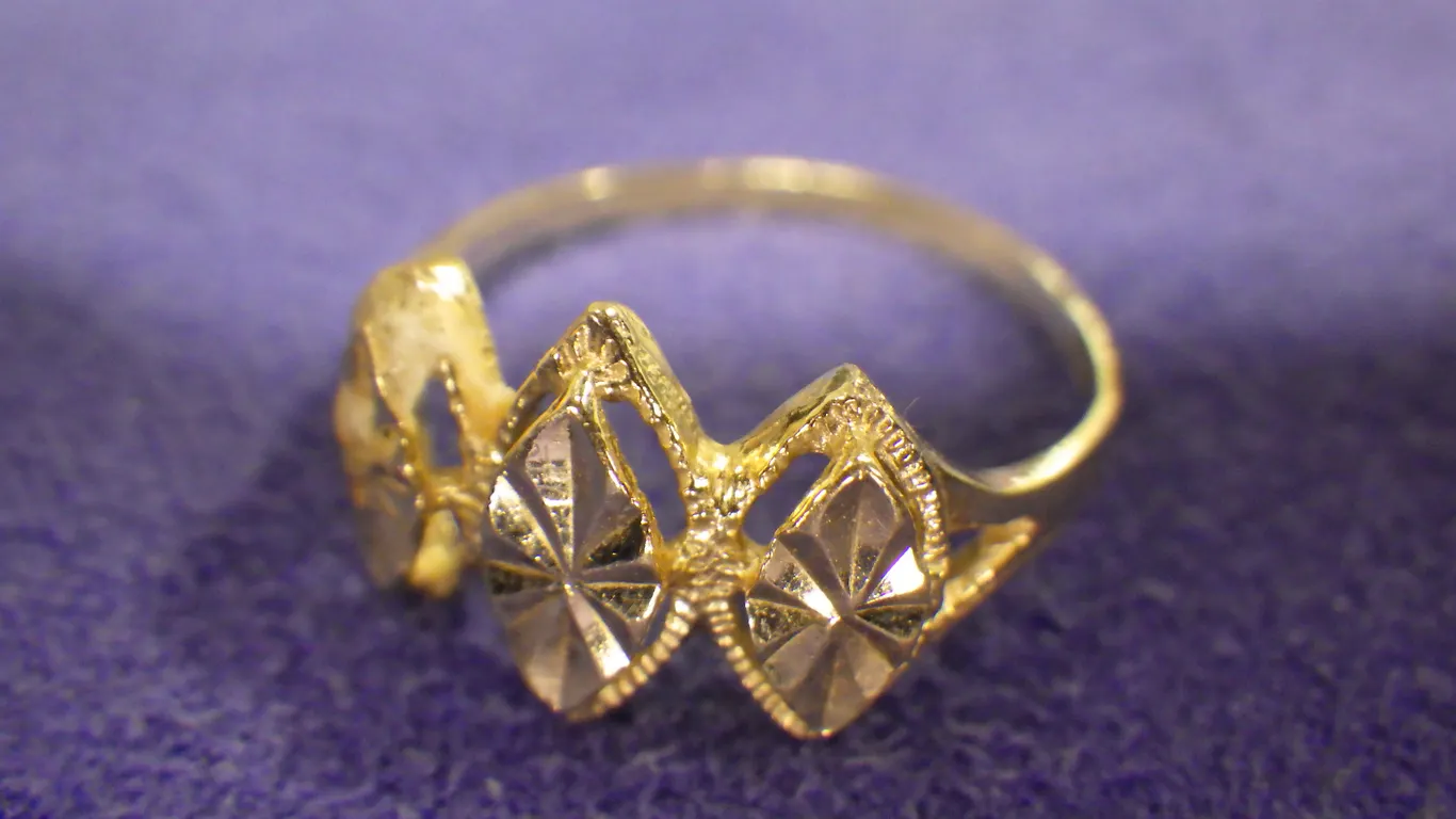 Ring (size 6.5)