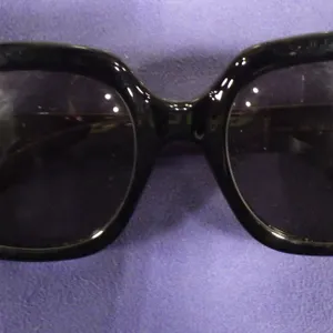 Gucci GG1337S Sunglasses w/Case & lens cloth