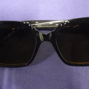 Specsavers 5004723 Vivonne Sun Rx Prescription Sunglasses w/Case & lens cloth
