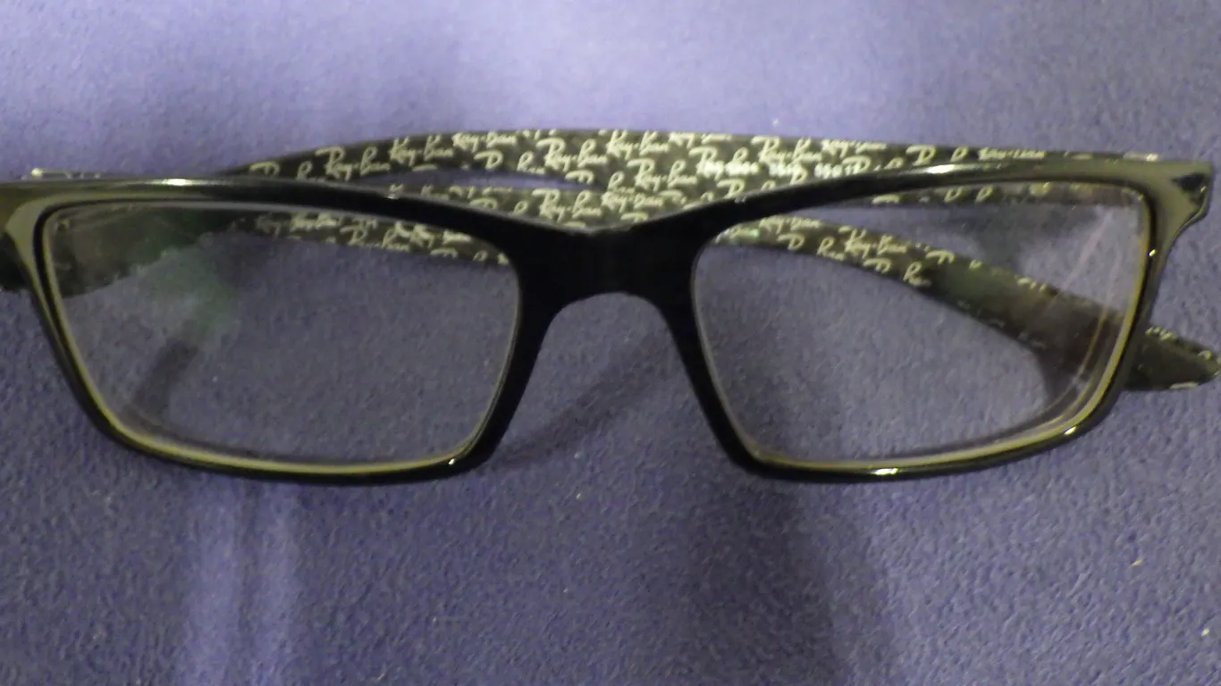 RayBan RB 8901 Eyeglasses w/Case & lens cloth
