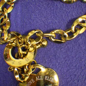 bracelet w/charm (small)