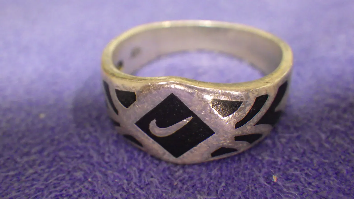 Ring (size 9)