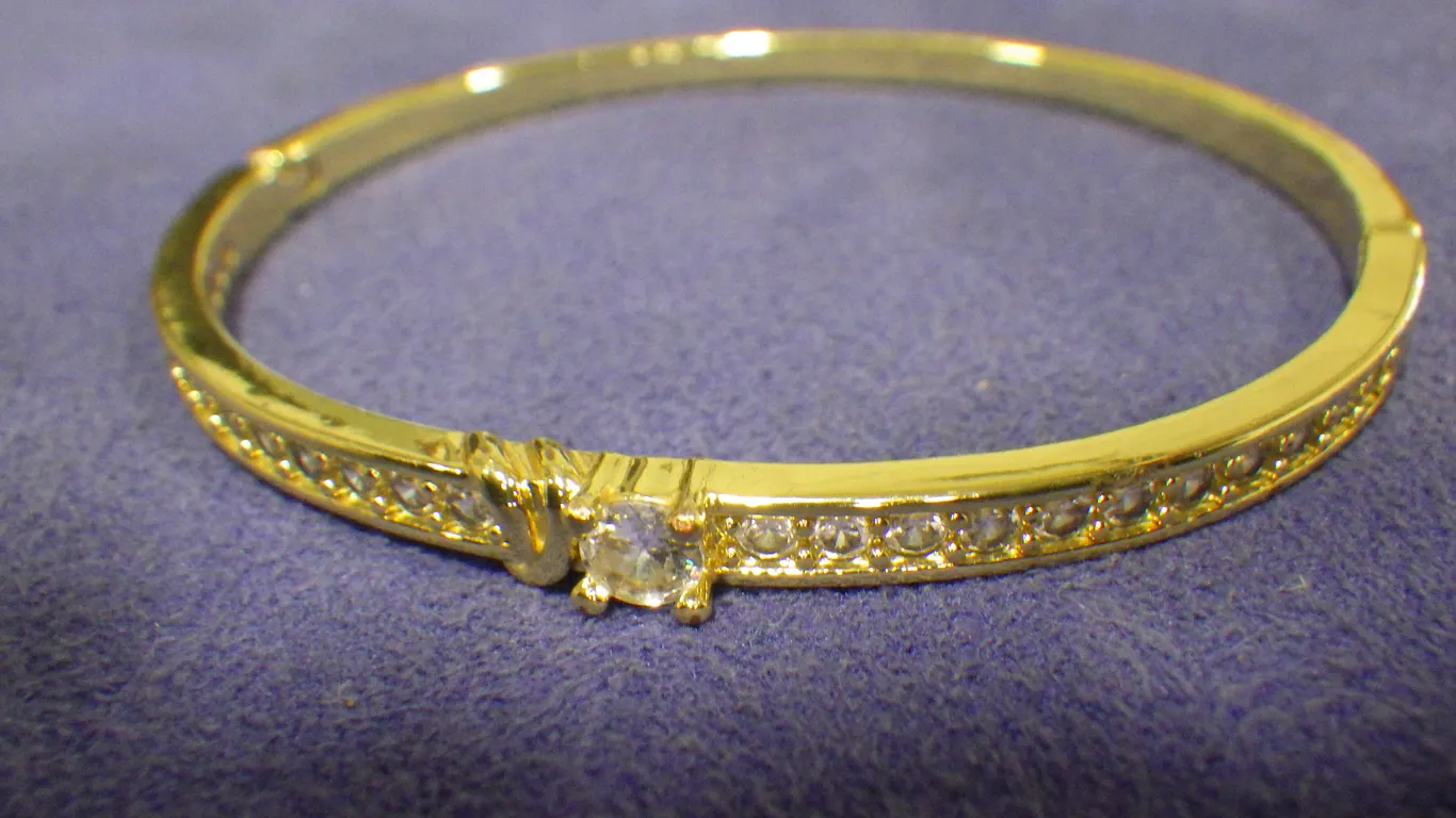 Bracelet