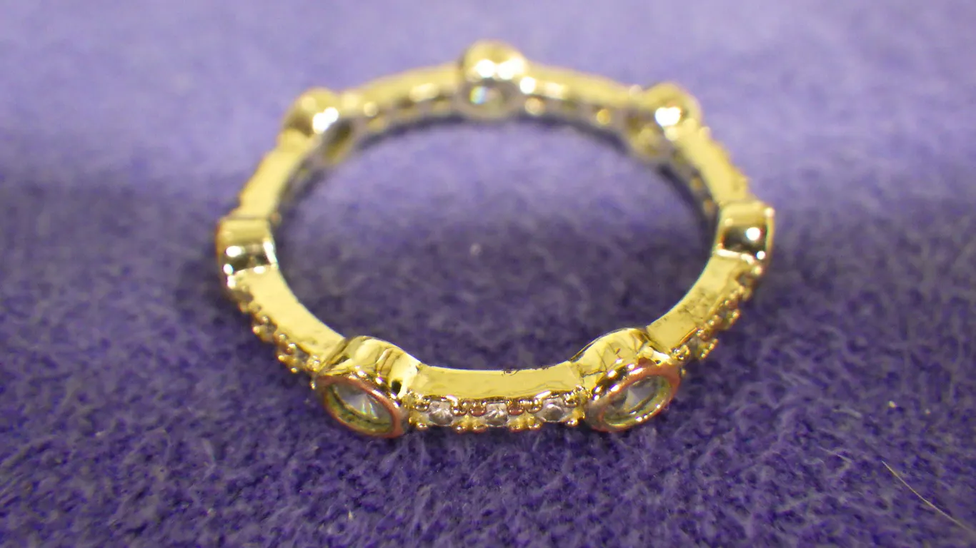 Ring (size 5.75)