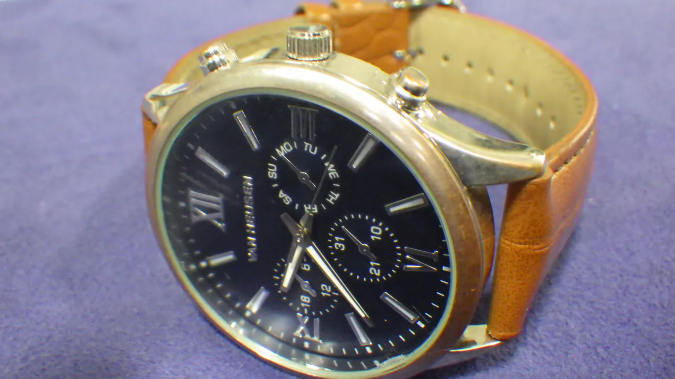 Van Heusen VAN5920 Watch