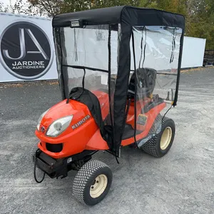 2007 Kubota GR 2000 Tractor with Mower Deck and 46” Blower