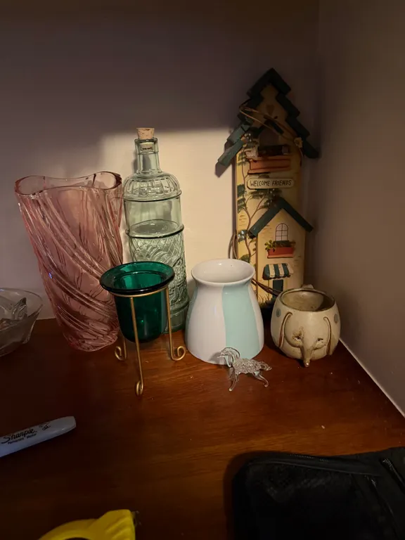 Vases, Candles & Decorative Accents Lot