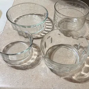 Clear Glass Serving Bowls – Lot of 4
