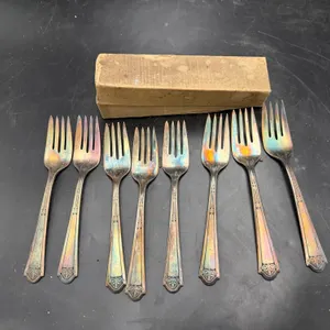 Florentine Silver Plate Forks – Set of 8