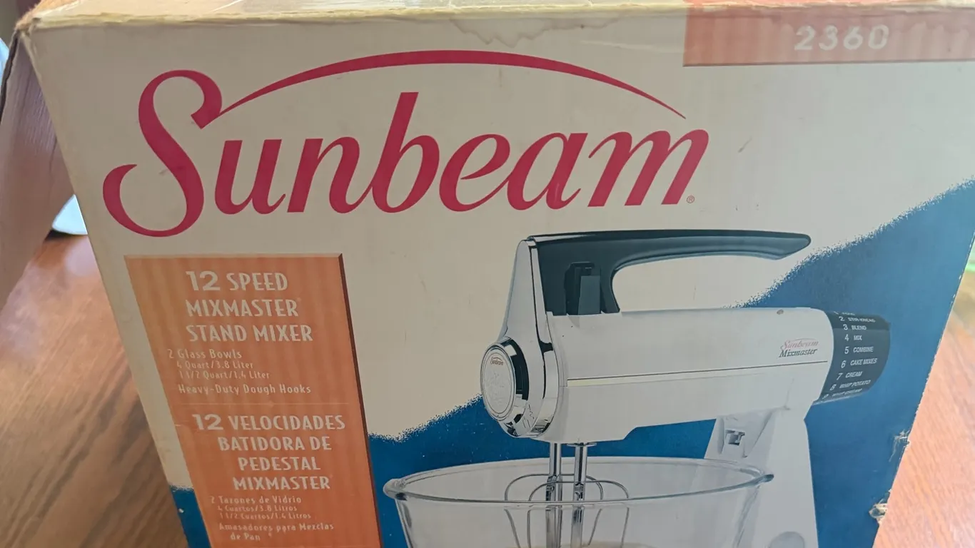 Sunbeam Mixmaster Stand Mixer with Box