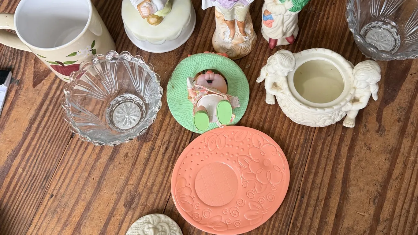 Figurines, Glass Bowls & Decorative Dish Lot