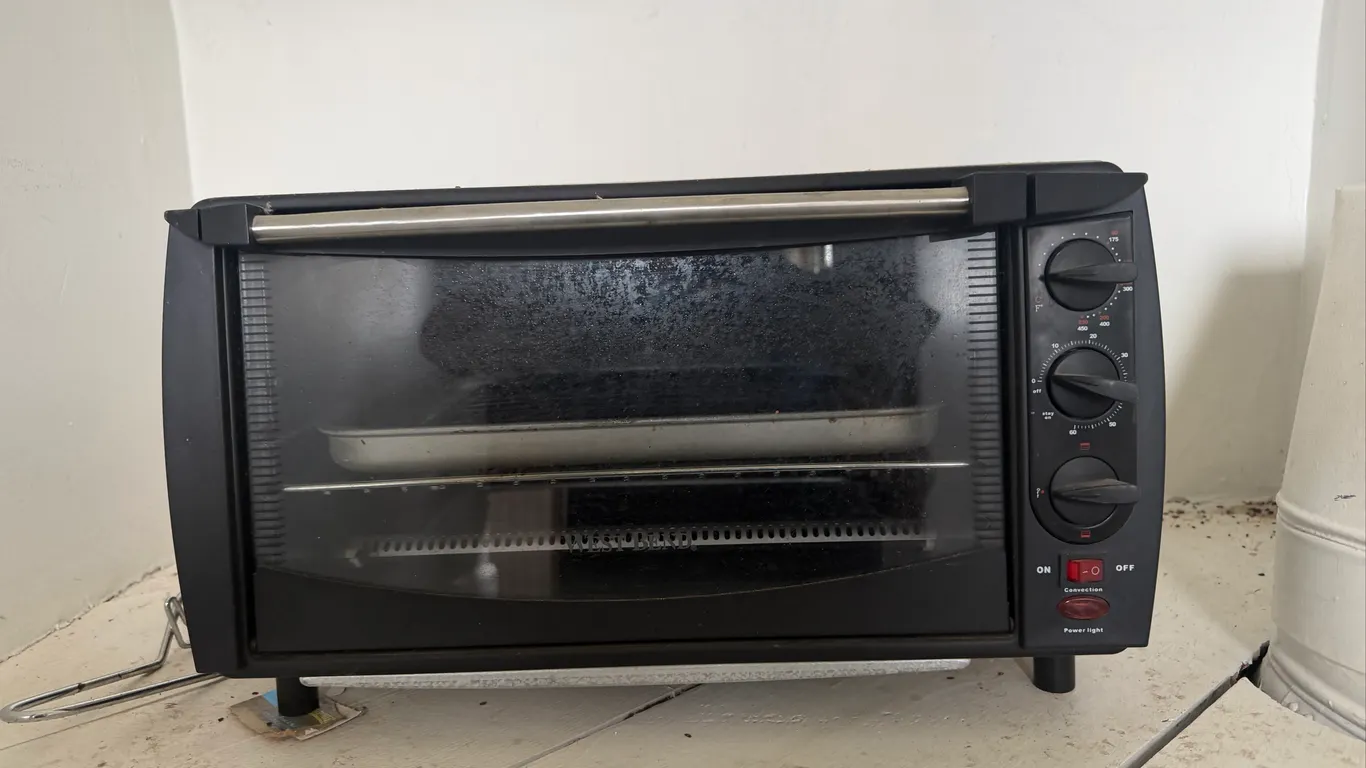 West Bend Convection Toaster Oven