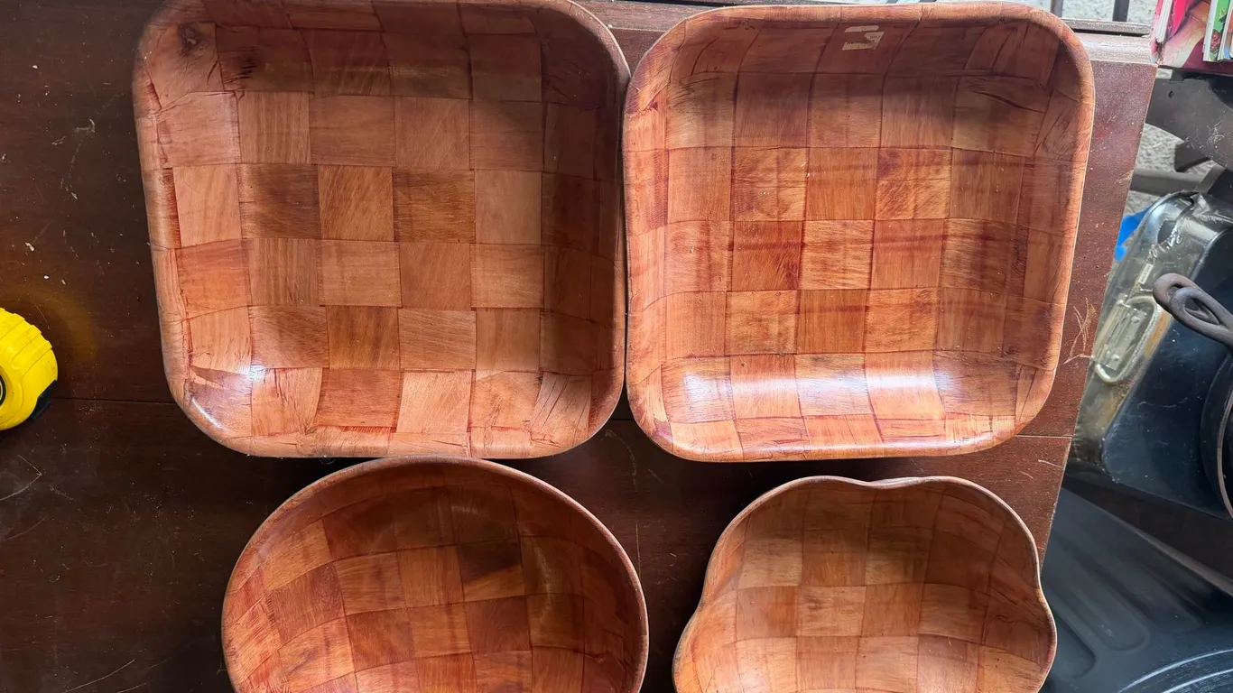 Teak Wood Serving Bowl Set – 4 Pieces