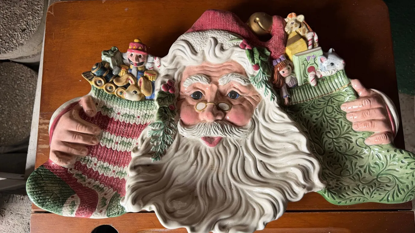 Fitz and Floyd Santa Christmas Platter