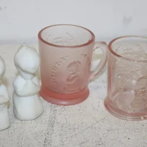 Fenton Pink Mugs & Prayer Children Figures
