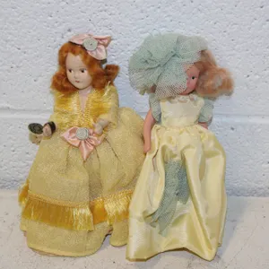 Gold Princess Dolls