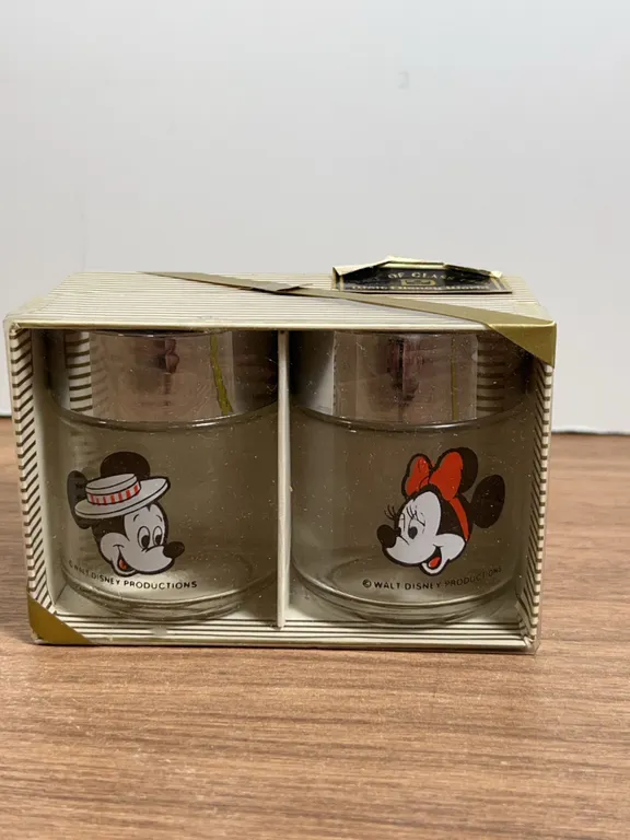 Walt Disney World Mickey and Minnie Glasses Gift Set