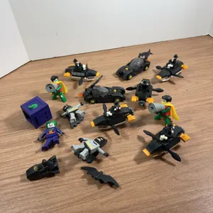 2008 LEGO Batman DC McDonald's Happy Meal Toy Figures Lot
