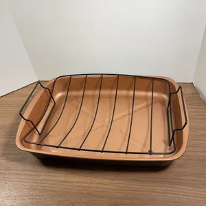 Copper-Colored Roasting Pan With Nonstick Rack
