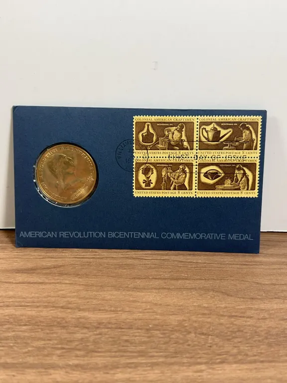 1972 Bicentennial Medal and 8c Colonial Craft Stamps Set