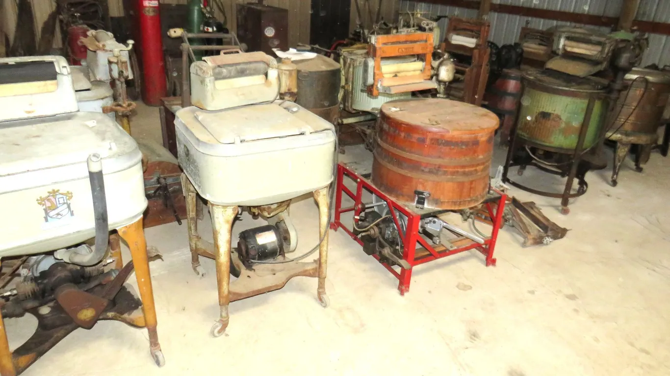 STEBELTON DAY 1 Collectible Auction