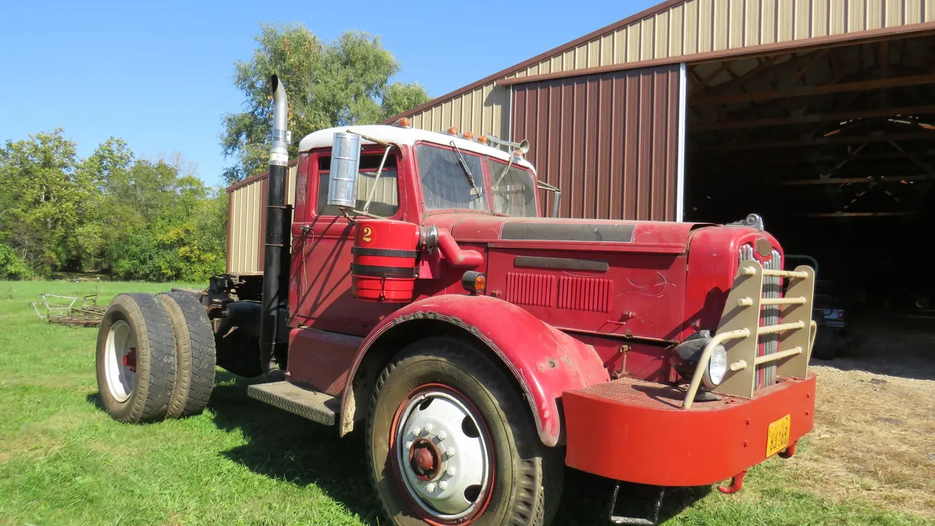Autocar Diesel Truck