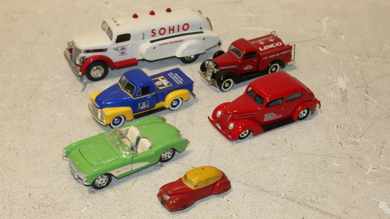 Advertising Die-Cast Vehicles