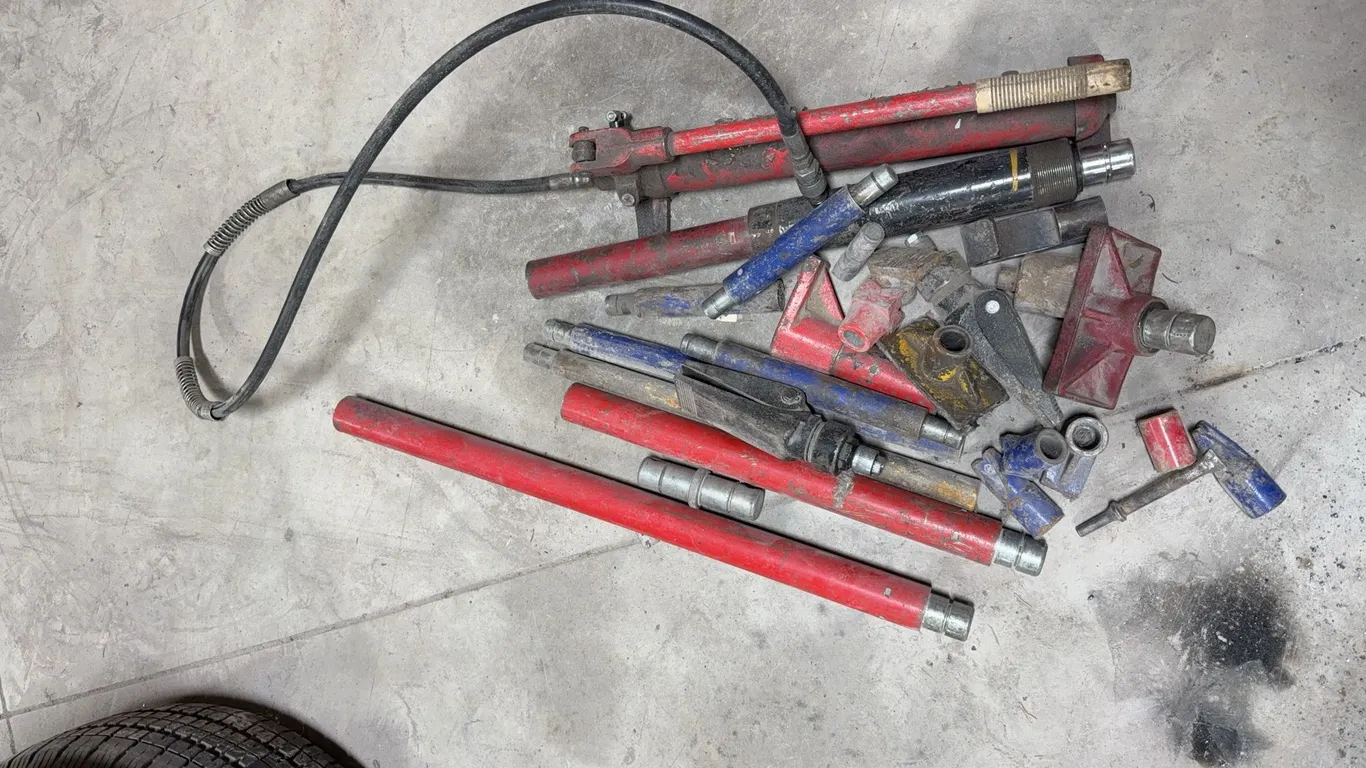 Hydraulic hand, porta power with various attachments