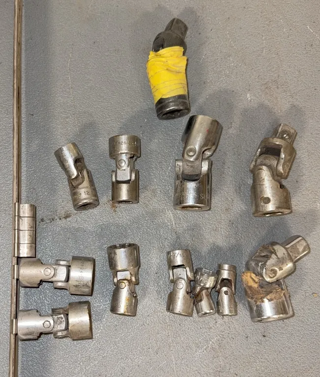 Mac snap on and S&K swivel sockets 