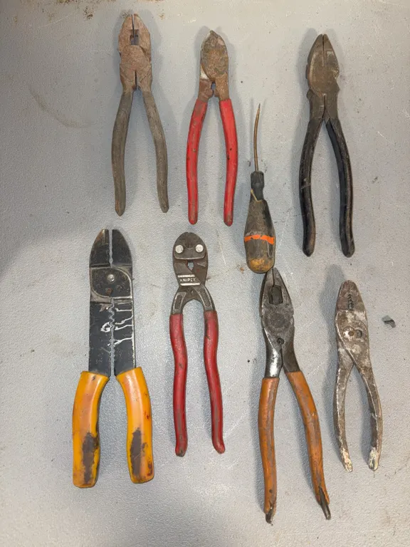 Pliers and side cuts