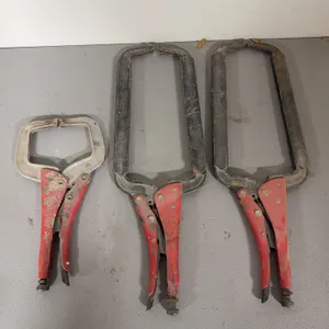 Locking Pliers ￼