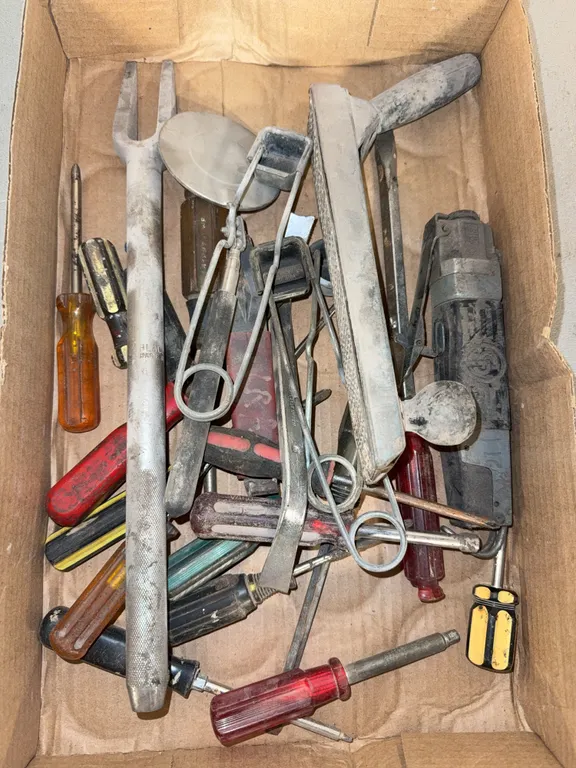 Lot of miscellaneous tools
