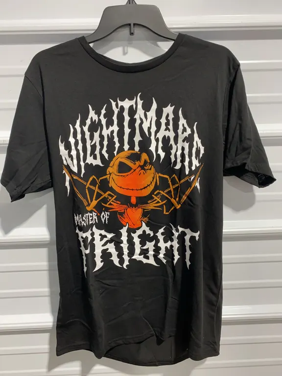 *NEW* Nightmare Before Christmas Master of Fright Graphic Tee - Size Small