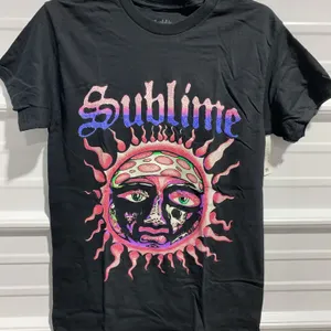 *NEW* Sublime Sun Graphic Tee - Size XLarge