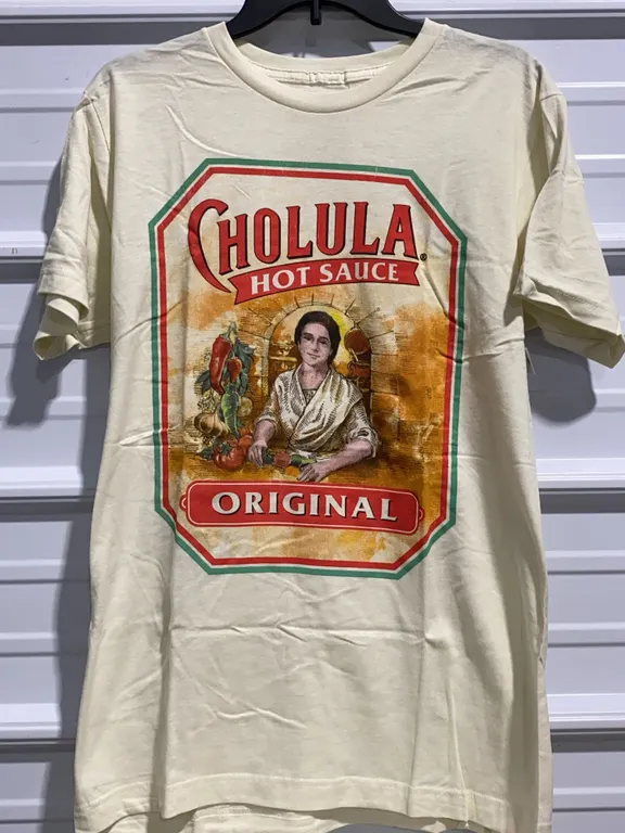 *NEW* Cholula Hot Sauce Graphic Tee - Size Small