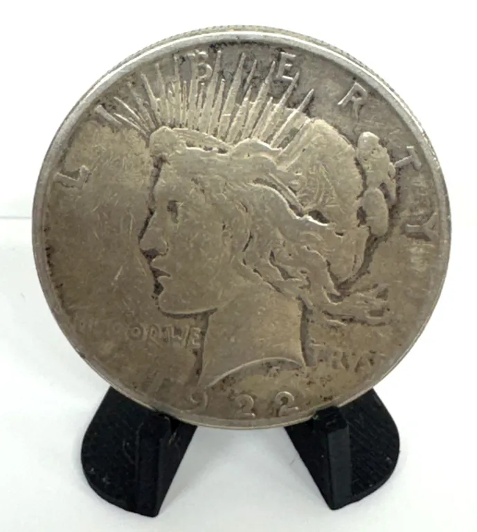 1922 Peace Dollar 90% Silver US Coin