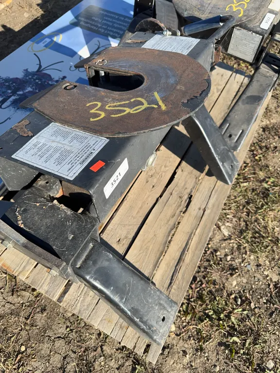 5th wheel hitch no rails