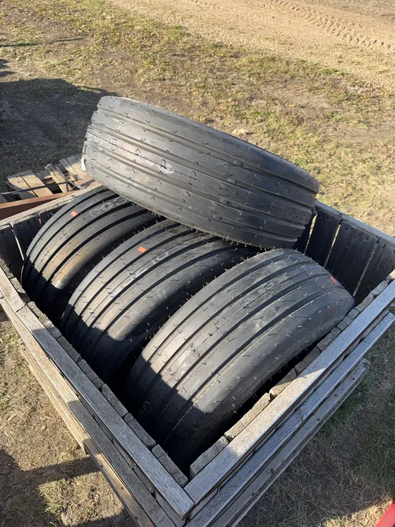 UNUSED 4 implement tires 11L-15FI 8 ply