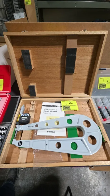 Mitutoyo M3-7116 Digimatic deep throat micrometer. Features digital LCD display, inch/metric conversion, 0-1" measuring range, and 0.001mm / 0.00005"