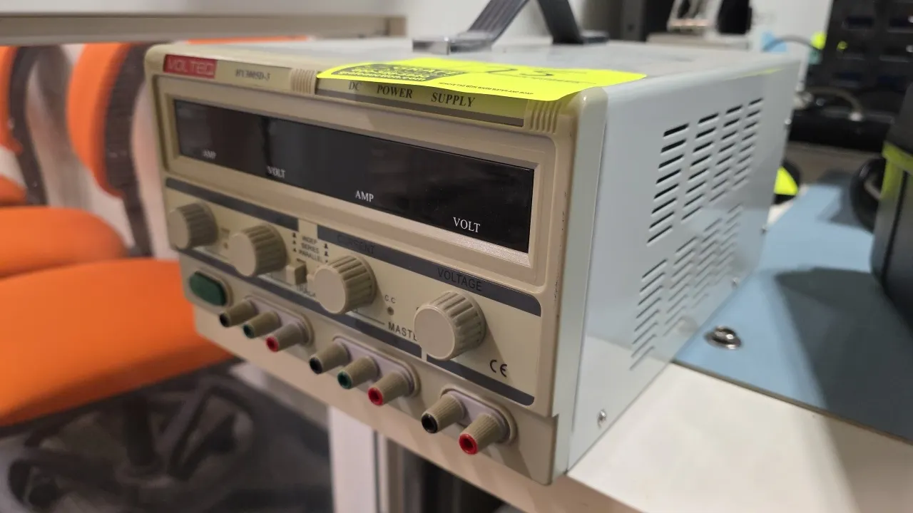 Volteq HY3005D-3 variable DC power supply. Features digital LED displays for voltage and current, independent, series, and parallel tracking modes, ma