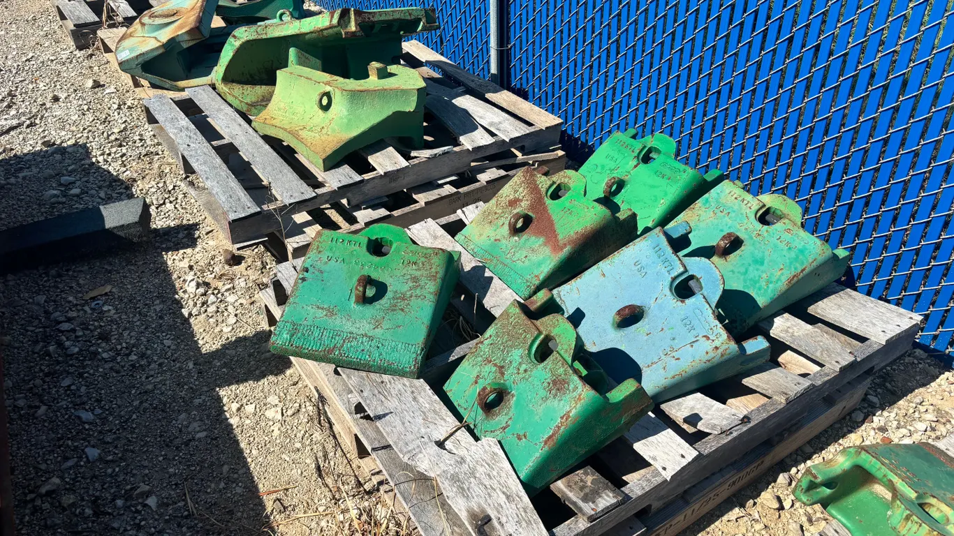 ESCO DRAGLINE BUCKET TEETH