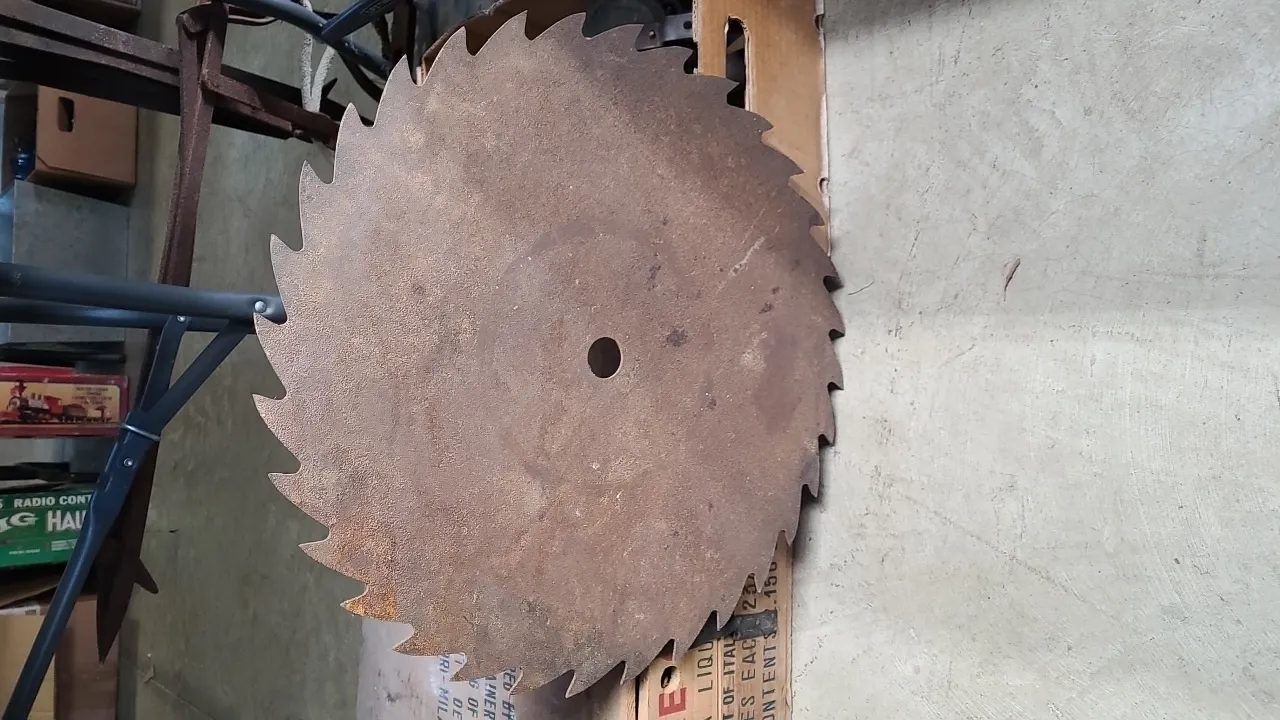 VINTAGE BUZZ SAW BLADE