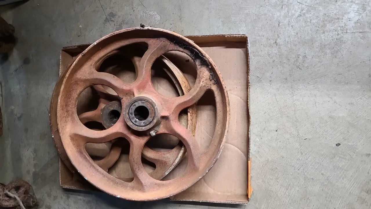 CAST IRON INDUSTRIAL WHEELS
