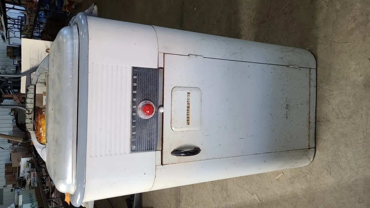 1950’s WESTINGHOUSE ELECTRIC ROASTER / STAND