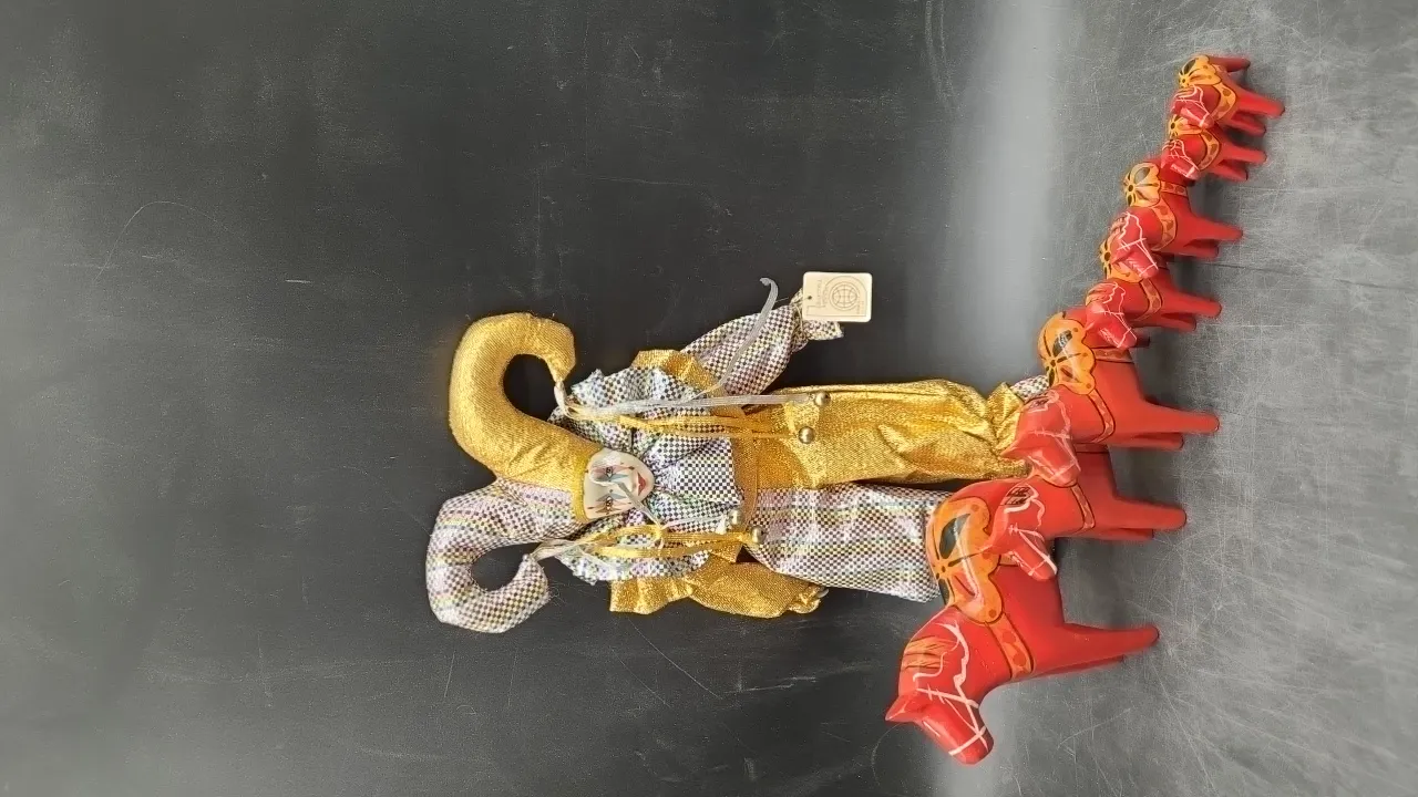 WOODEN RED HORSES & CLOWN