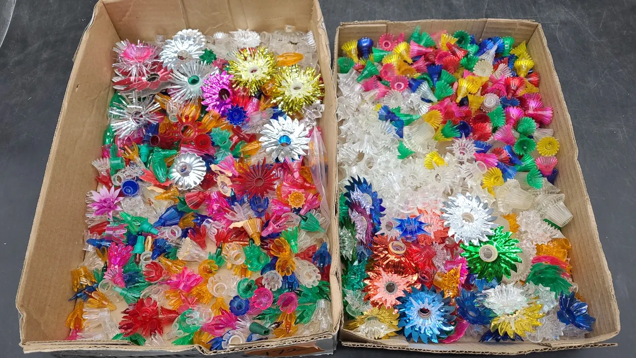 VINTAGE PLASTIC Christmas light reflector covers