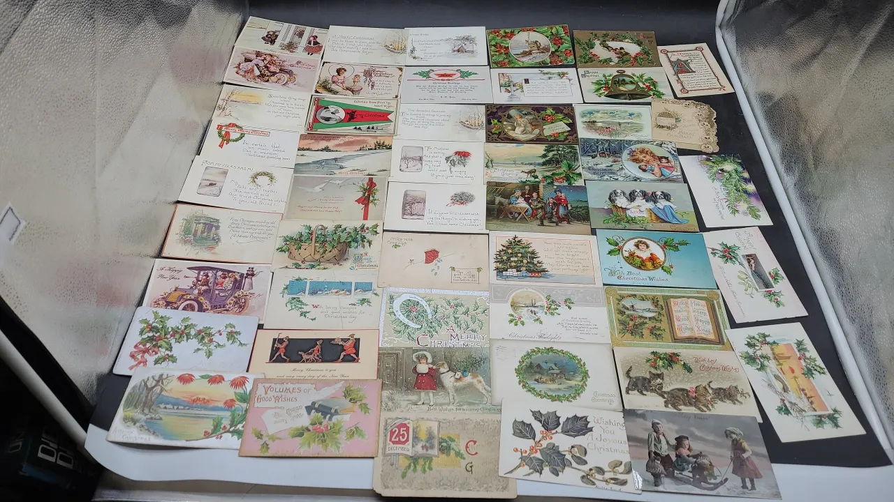 ASSORTED VINTAGE GREETING POSTCARDS