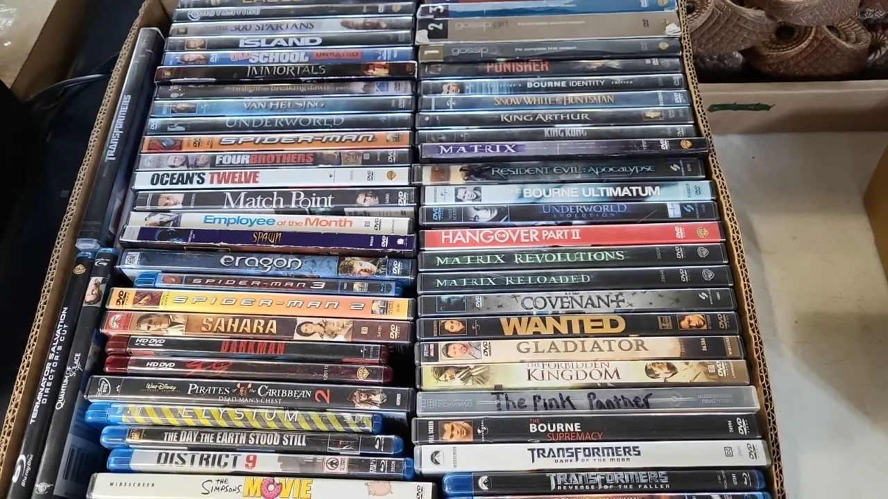 ASSORTED DVD’s & BLUE RAYS